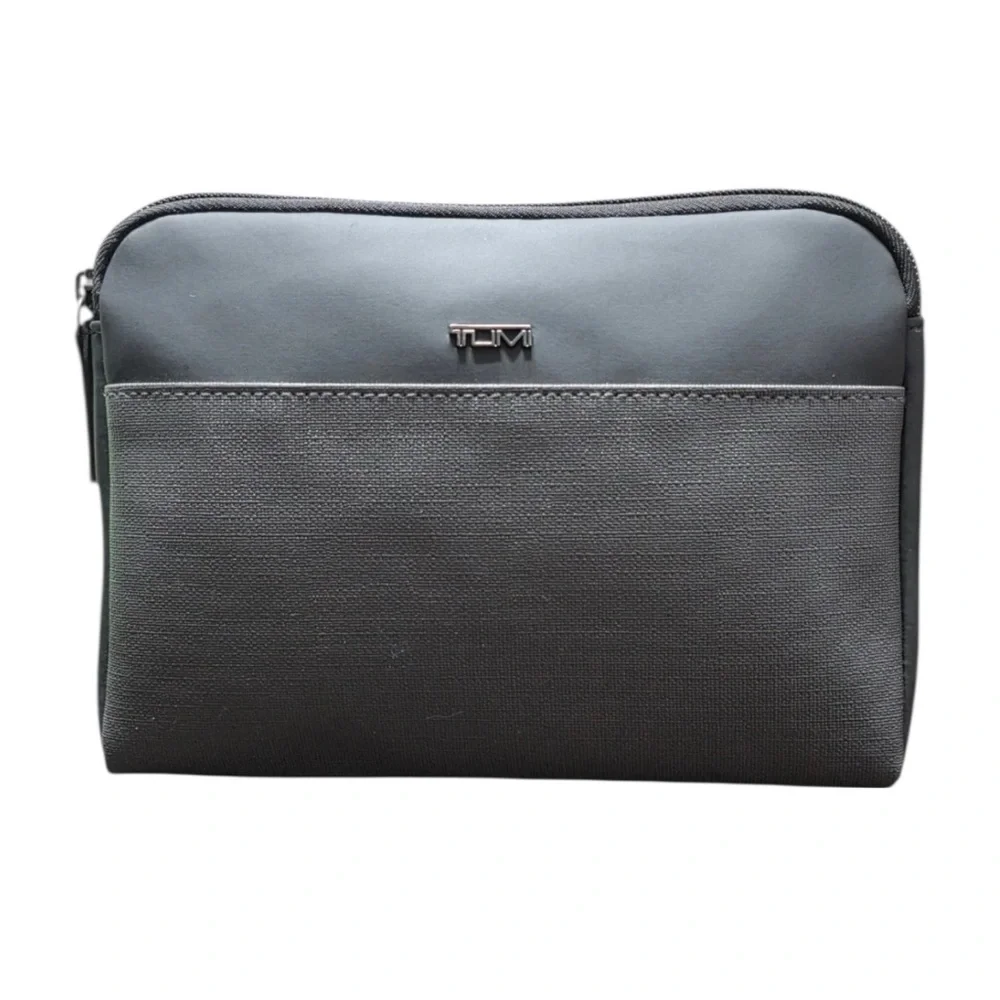 TUMI for Delta Black Travel Amenity Bag Case Zipper Pouch Organizer 8x6